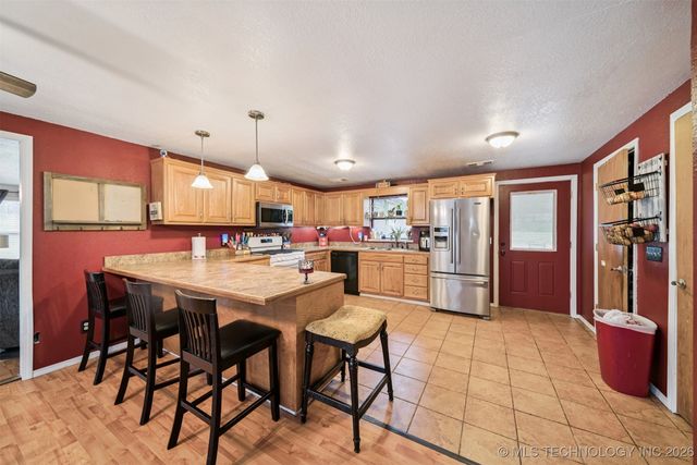 1516 W Kiowa Street, Okmulgee, OK 74447