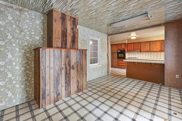 4513 Heyer Ave, Castro Valley, CA 94546