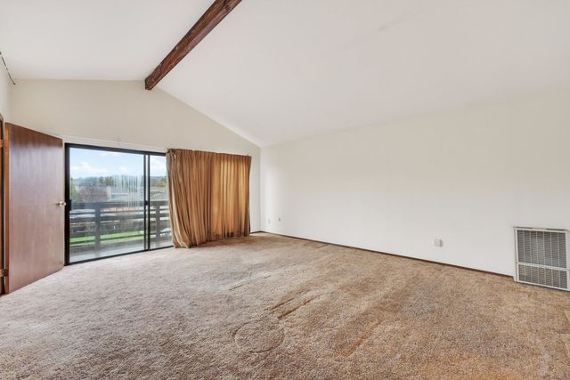 4513 Heyer Ave, Castro Valley, CA 94546