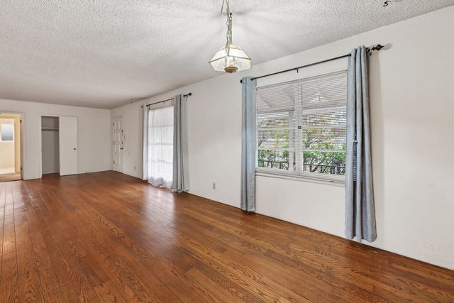 4513 Heyer Ave, Castro Valley, CA 94546