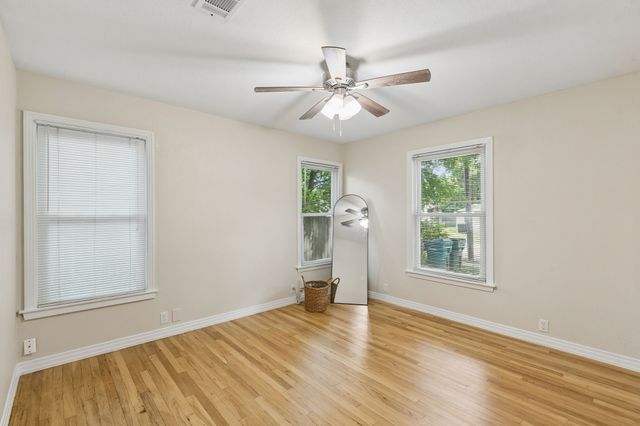 411 W Taylor Street, Sherman, TX 75092