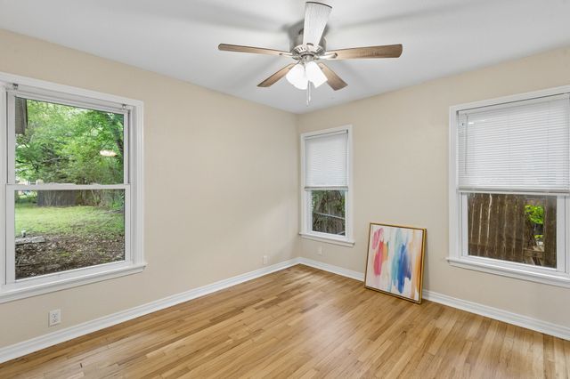 411 W Taylor Street, Sherman, TX 75092
