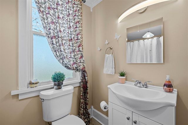 401 SW 4th Street, Tuttle, OK 73089