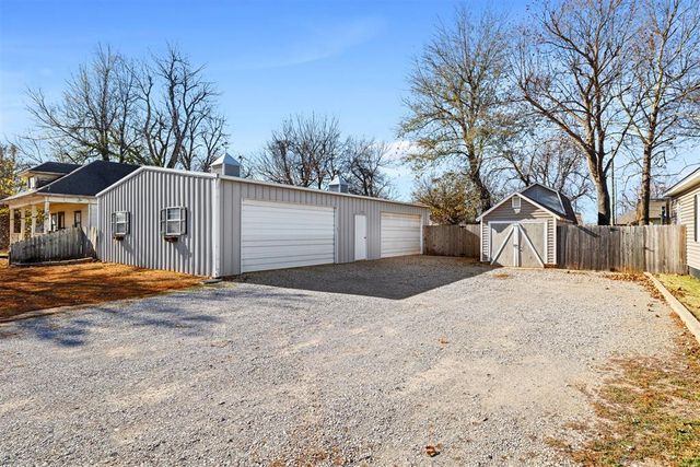 401 SW 4th Street, Tuttle, OK 73089