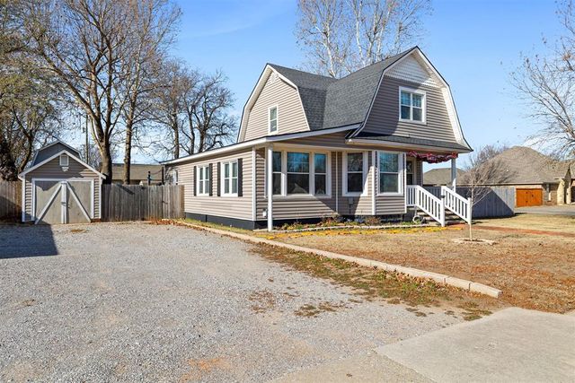 401 SW 4th Street, Tuttle, OK 73089