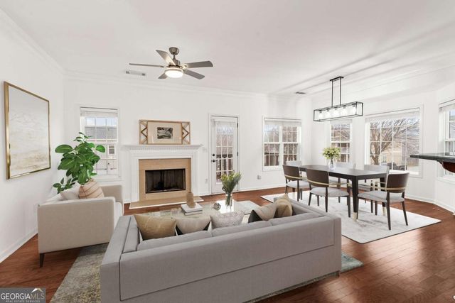 1201 Park Pass Way, Suwanee, GA 30024