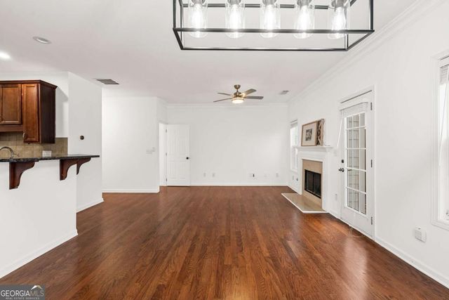 1201 Park Pass Way, Suwanee, GA 30024