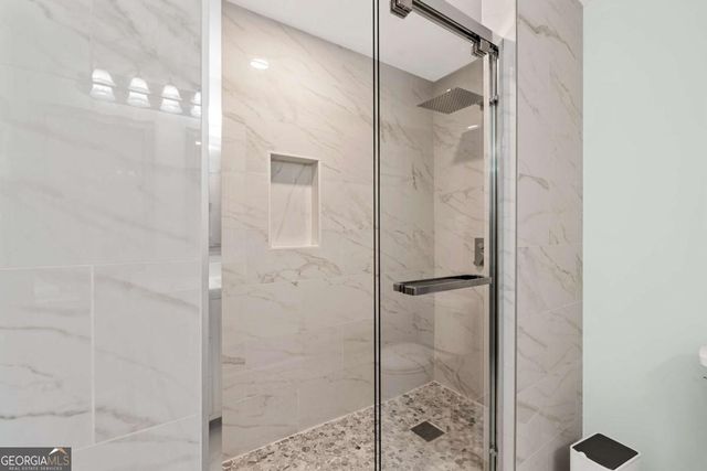 1201 Park Pass Way, Suwanee, GA 30024