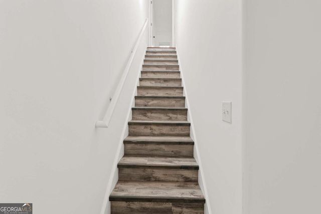 1201 Park Pass Way, Suwanee, GA 30024