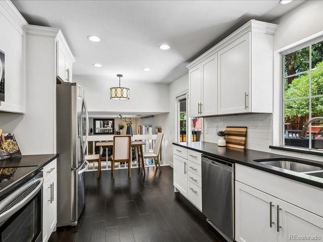 7742 S Spruce St, Centennial, CO 80112