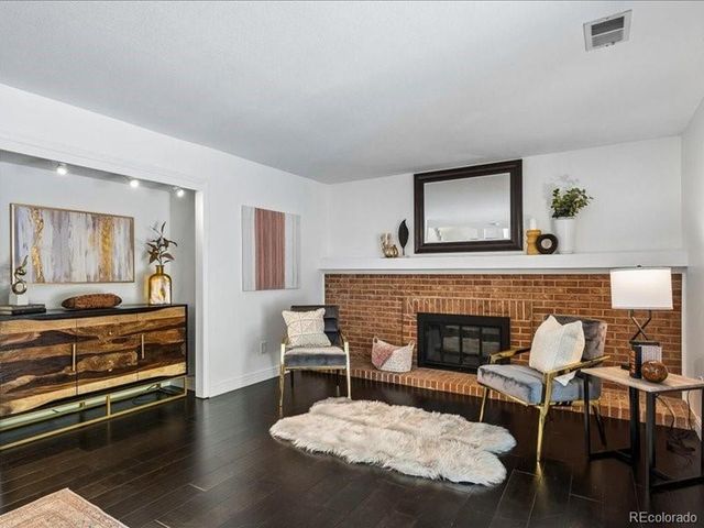 7742 S Spruce St, Centennial, CO 80112