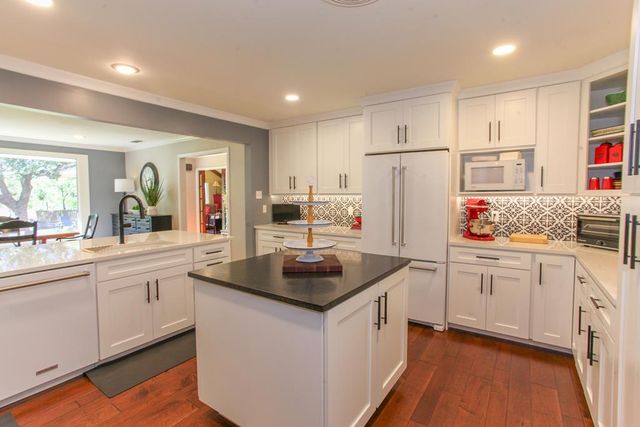 6 Highland Cove, Big Spring, TX 79720