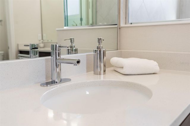 1204 VICTORIA HILLS DRIVE N, Deland, FL 32724