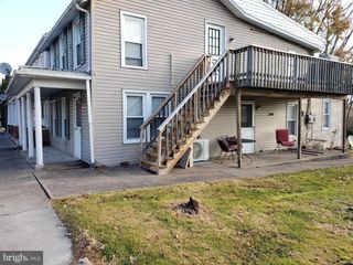 305 S MARKET ST, Liverpool, PA 17045