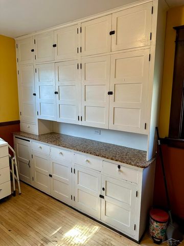 1415 Lyon Street, Saginaw, MI 48602