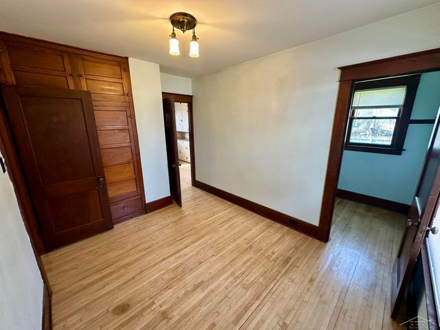 1415 Lyon Street, Saginaw, MI 48602