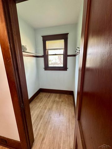 1415 Lyon Street, Saginaw, MI 48602