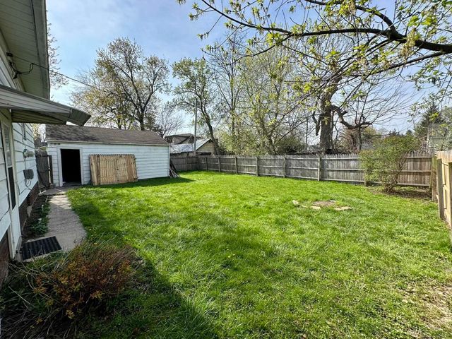 1415 Lyon Street, Saginaw, MI 48602