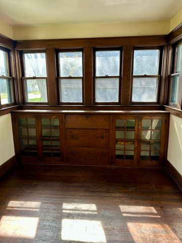 1415 Lyon Street, Saginaw, MI 48602