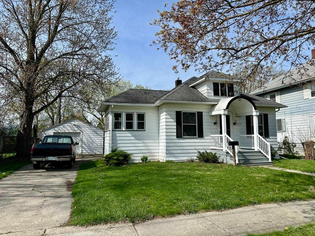 1415 Lyon Street, Saginaw, MI 48602