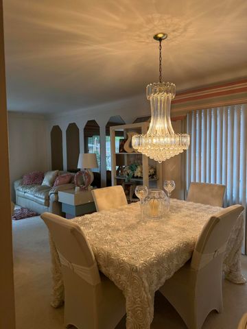 21920 Cloverlawn Street, Oak Park City, MI 48237