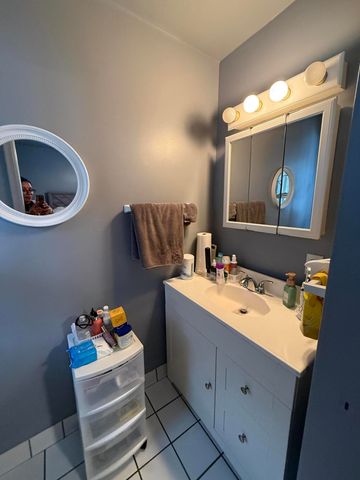 21920 Cloverlawn Street, Oak Park City, MI 48237
