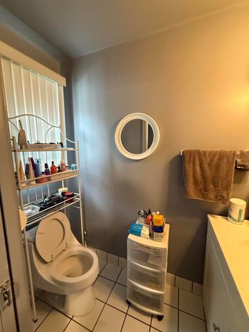 21920 Cloverlawn Street, Oak Park City, MI 48237