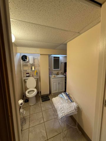 21920 Cloverlawn Street, Oak Park City, MI 48237
