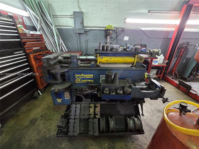 XXXX SW 7th St, Miami, FL 33135