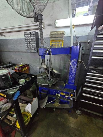 XXXX SW 7th St, Miami, FL 33135