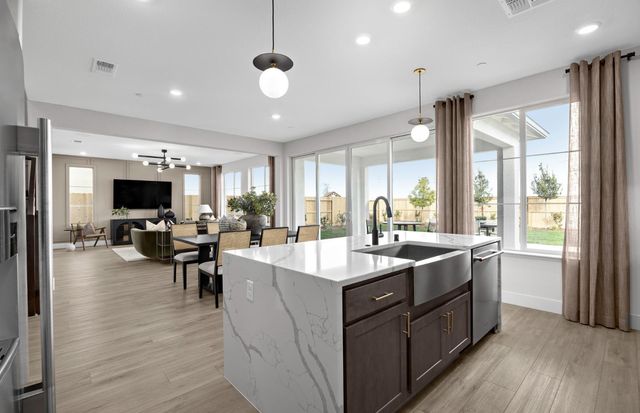 3841 Thimble Rd, Roseville, CA 95747