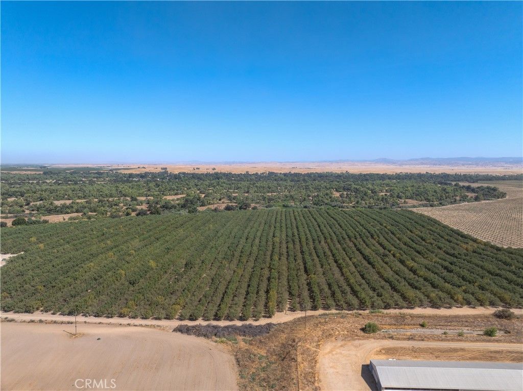 Image 9 of property listing at 0 Robinson Road, Snelling, CA 95369