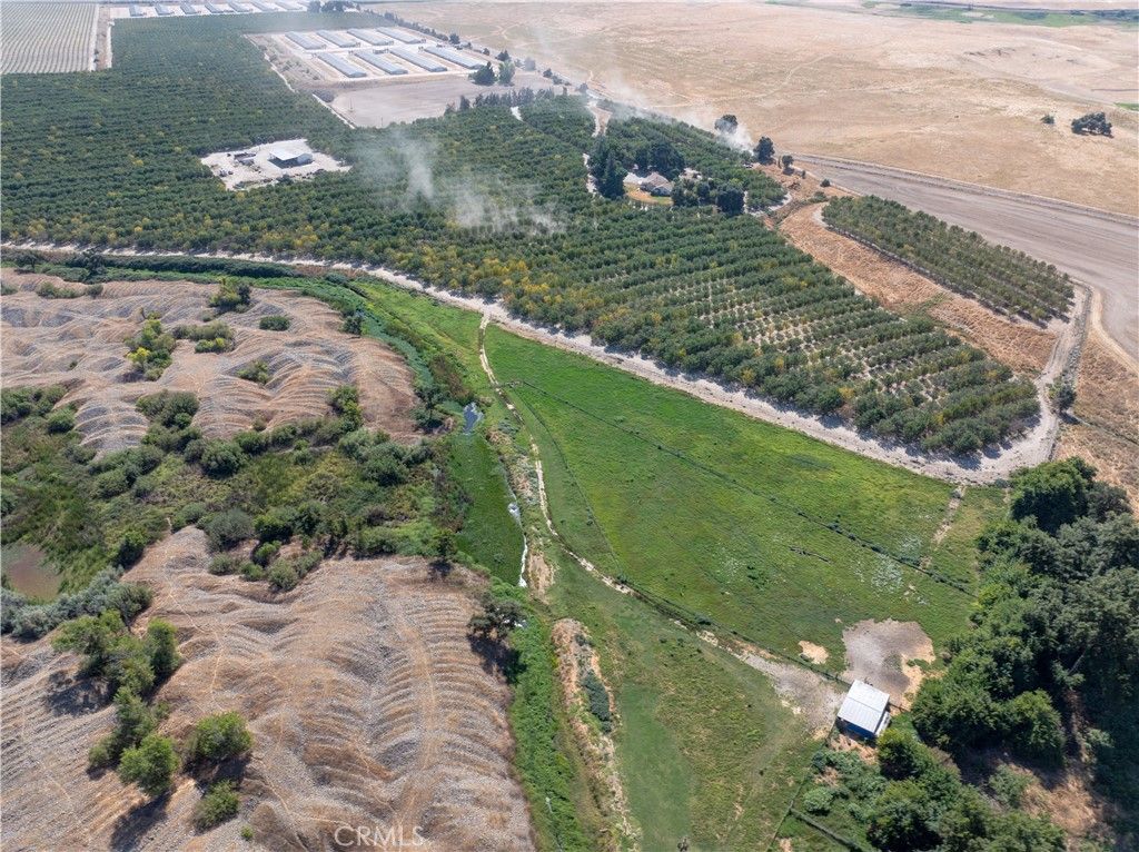 Image 18 of property listing at 0 Robinson Road, Snelling, CA 95369