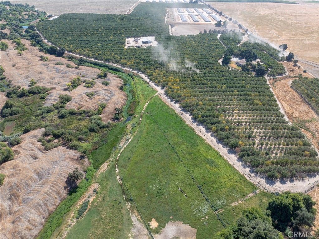 Image 19 of property listing at 0 Robinson Road, Snelling, CA 95369