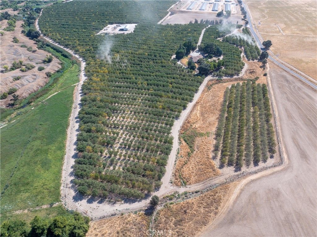 Image 21 of property listing at 0 Robinson Road, Snelling, CA 95369