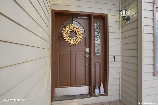 12201 Woodchase Circle, Anchorage, AK 99516