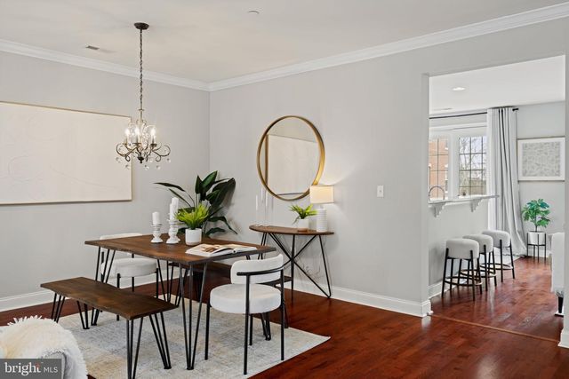 305 CAPTAINS WAY, Philadelphia, PA 19146