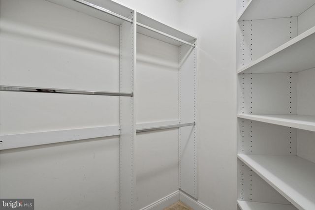 305 CAPTAINS WAY, Philadelphia, PA 19146