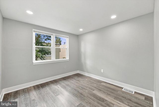 522 PIERCE ST, Philadelphia, PA 19148