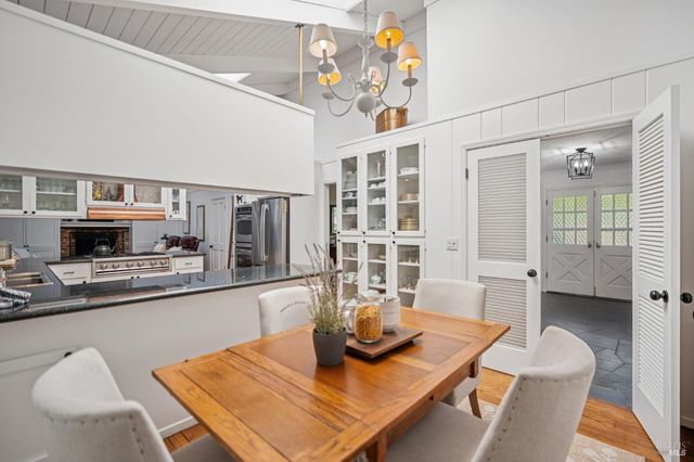 497 Fairway Dr, Novato, CA 94949