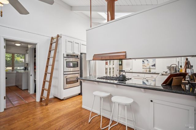 497 Fairway Dr, Novato, CA 94949