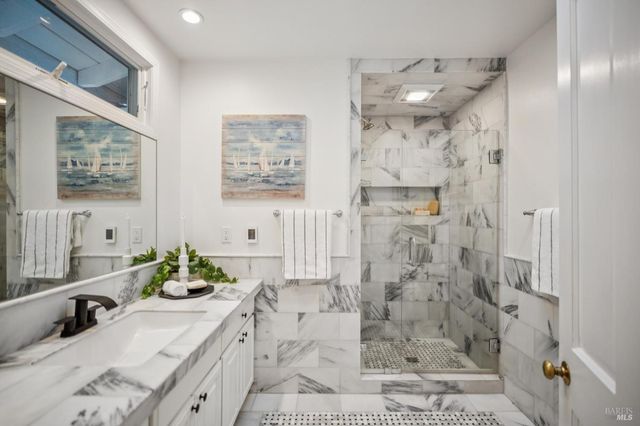 497 Fairway Dr, Novato, CA 94949