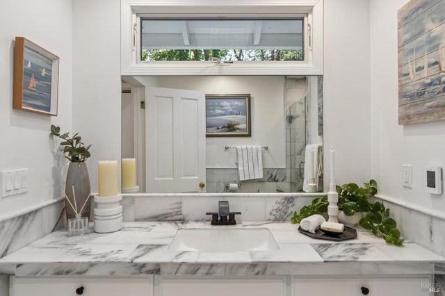 497 Fairway Dr, Novato, CA 94949