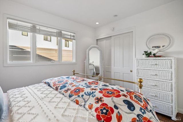 497 Fairway Dr, Novato, CA 94949