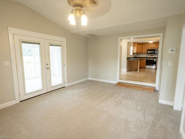 10804 Smiths Neck RD, Carrollton, VA 23314