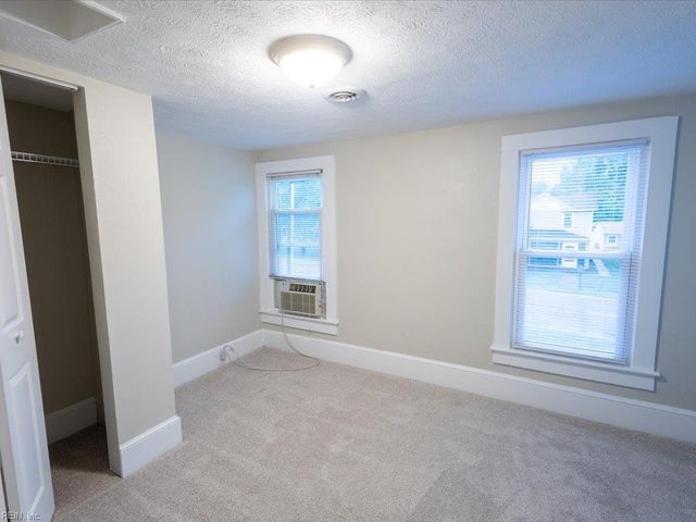 10804 Smiths Neck RD, Carrollton, VA 23314