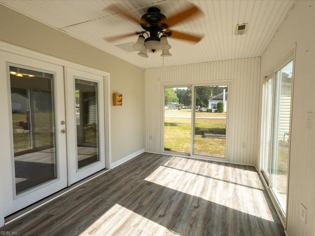 10804 Smiths Neck RD, Carrollton, VA 23314