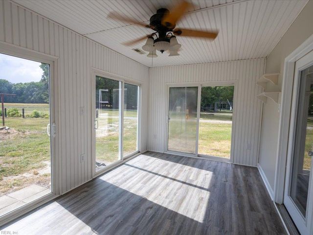 10804 Smiths Neck RD, Carrollton, VA 23314