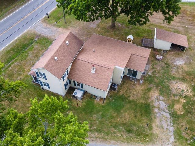 10804 Smiths Neck RD, Carrollton, VA 23314