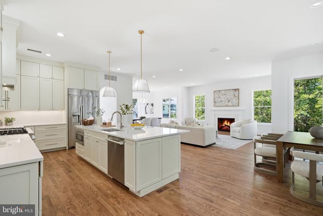 4632 3RD ST S, Arlington, VA 22204